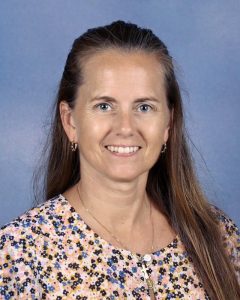 Jennifer Blackburn : Bookkeeper