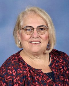 Mariann Edwards : Director of Music